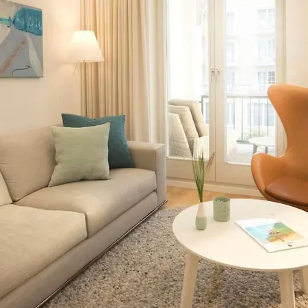 Summerbreeze Cloud By Interhome